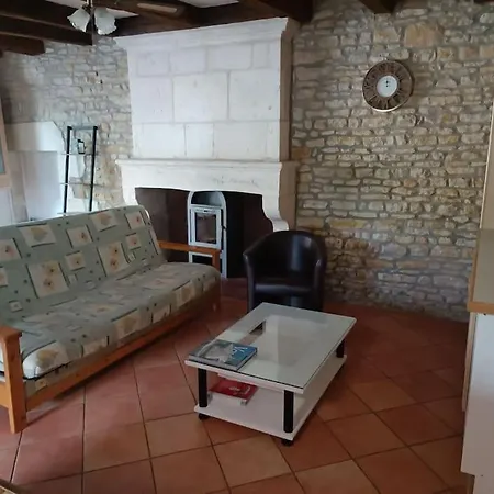 Charmante Maison En Pierres Sainte-Radégonde-des-Noyers Buitenkant foto